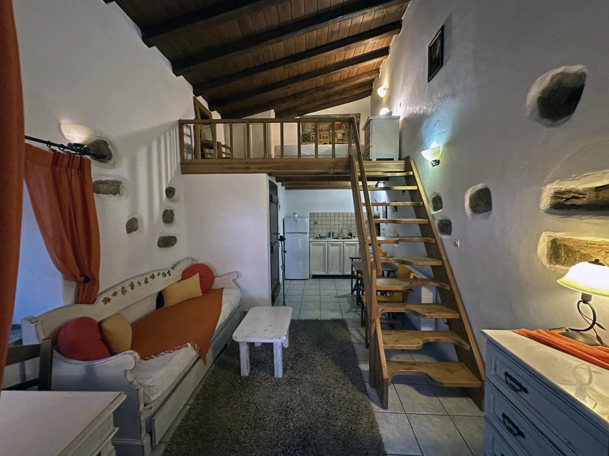 Porfyrousa Traditional Hotel Milopotamos  Luaran gambar